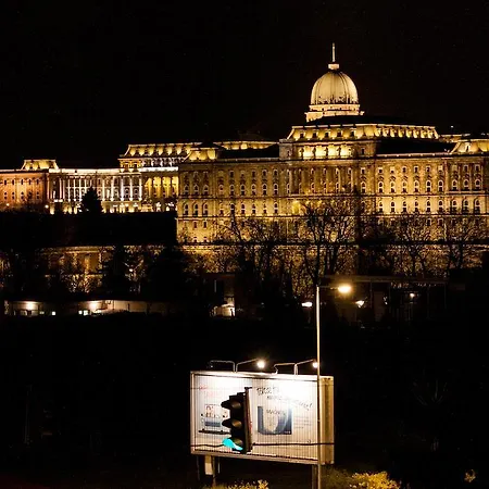 Apartment Budahome *