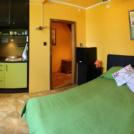 Budahome Apartment
