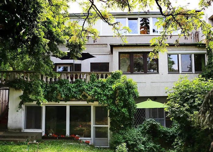 Budahome Βουδαπέστη